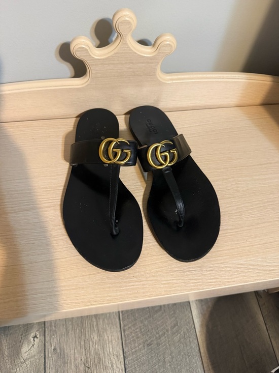 Gucci Shoes - Gucci Black Leather GG Logo Thong Sandals with Gold Hardware